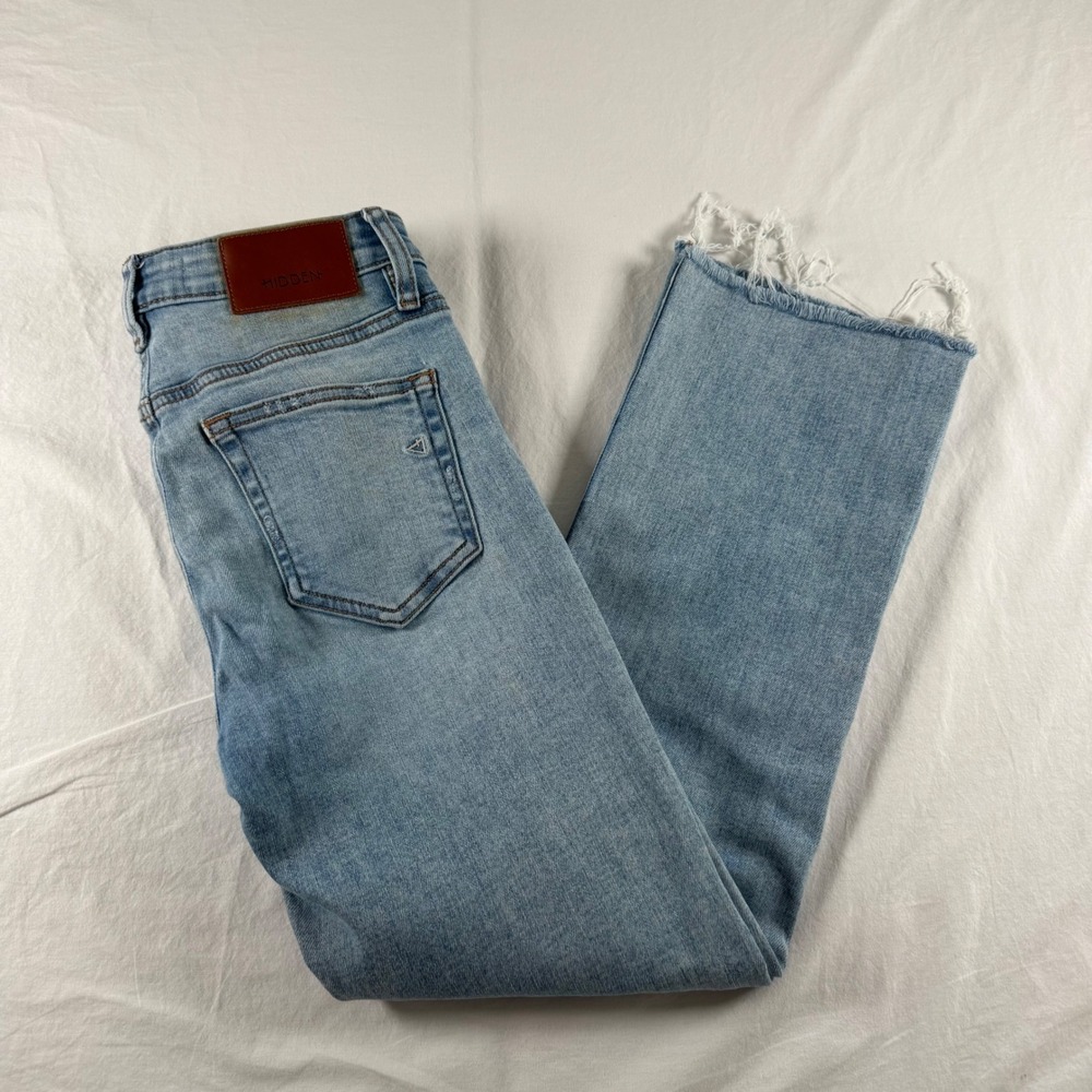 Hidden Women's Size 25 Light Blue Distressed Raw Hem Jeans HD3132C-LT